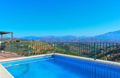 Iznate House | Villa Portillo