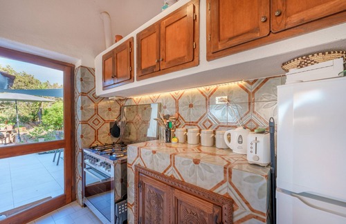 Portobello Villa | Villa 'Portobello' with Sea View, Wi-Fi and Air Conditioning