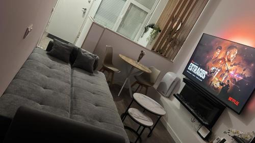 Villaverde Apartment | Villa potasa 19