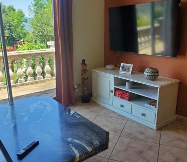 Bout-du-Pont-de-Larn Villa | Villa privée au calme avec gand jardin et terrasse