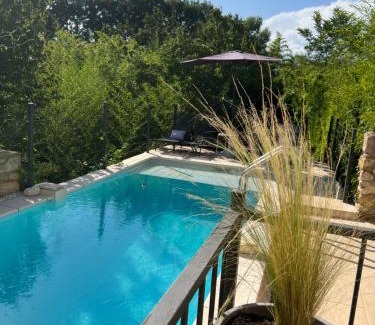 Saint-Laurent-de-Carnols Villa | Villa Provence climatisée, jardin, piscine privée chauffée, Wifi