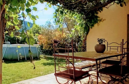Maubec Villa | Villa Provençale au Cœur du Lubéron