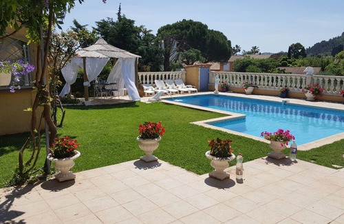 Sollies Pont Villa | Villa Provencale Climatisee - Piscine 45m² - GD. Confort - 13 KM Hyeres - Calme