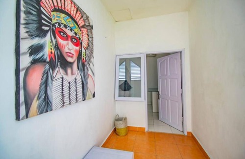 Padangsambian Klod Villa | villa putih