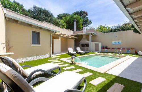 Porto Pinetto Villa | Villa Rachele 2 private pools