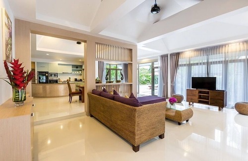 Ao Nang Villa | Villa Raeya
