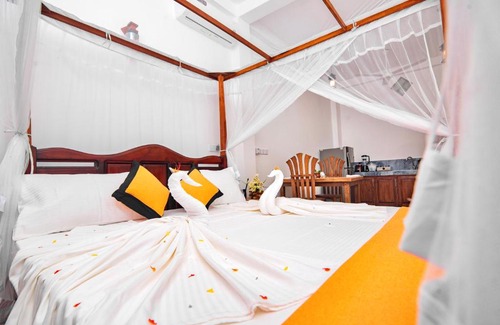 Unawatuna House | VILLA RAY WHITE