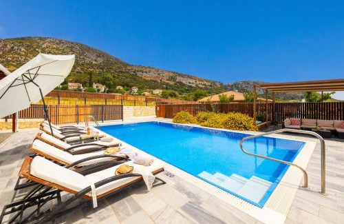 Kolaitis Villa | Villa Reggina