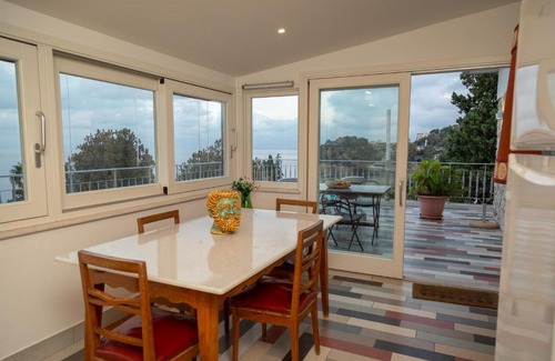 Spisone Apartment | Villa Reggio SeaView