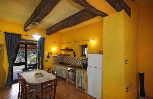 Calvi di Umbria Villa | Villa Relax a 2 Piani e Giardino Privato con Vista sulle Colline Umbre