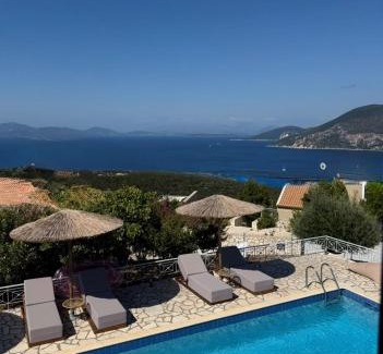 Katsarata Villa | Villa Renata Fiskardo