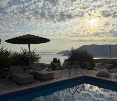 Katsarata Villa | Villa Renata Fiskardo