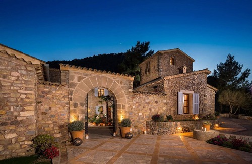 Banyalbufar Villa | Villa rental in Mallorca with 4 bedrooms and sea views