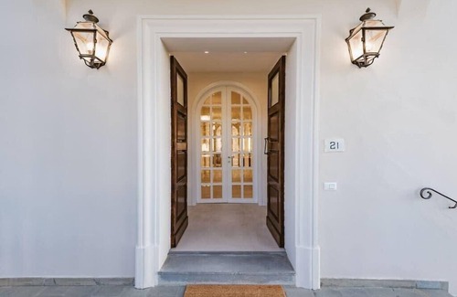 La Chiesa Collegozzi Villa | Villa rental near Florence