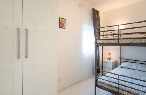 Notaresco House | VILLA RENZO- Notaresco apartment