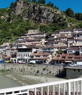 Berat Villa | Villa Rexho