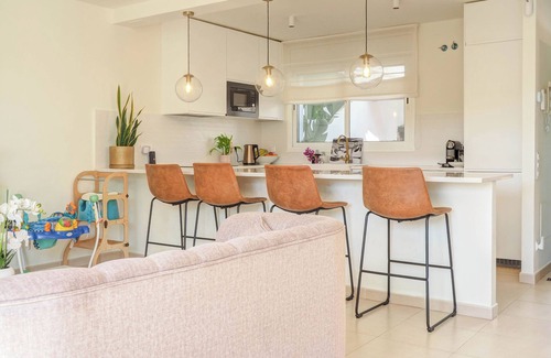 Vallpineda Villa | Villa Riera by Hello Homes Sitges