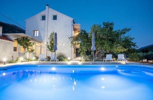 Gata Villa | Villa Roko