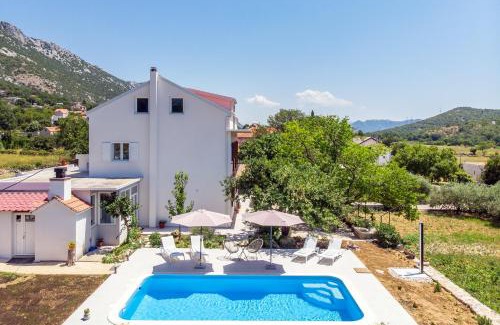 Gata Villa | Villa Roko