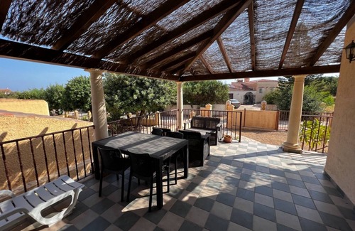 Cunas House | Villa Romantique Avec Piscine Privée et Terrasse Couverte
