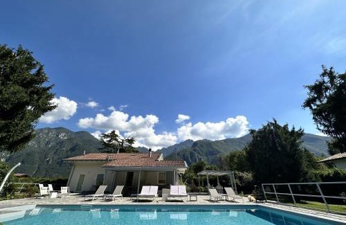 Bagolino Villa | Villa Romantica Lake Idro