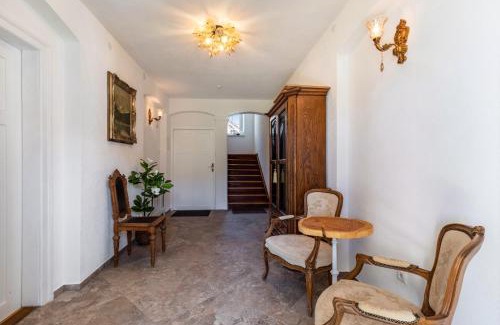 Oxenbronn Villa | Villa Romantika