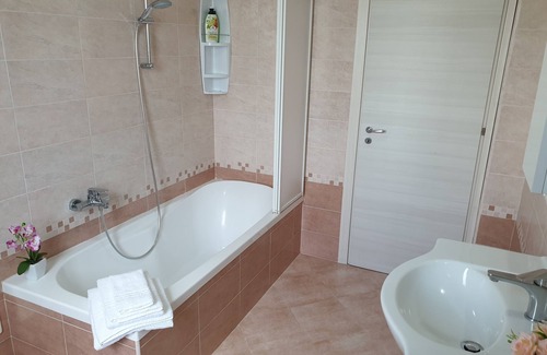 Sant'Antonio Abate Bed & Breakfast | Villa Rosa
