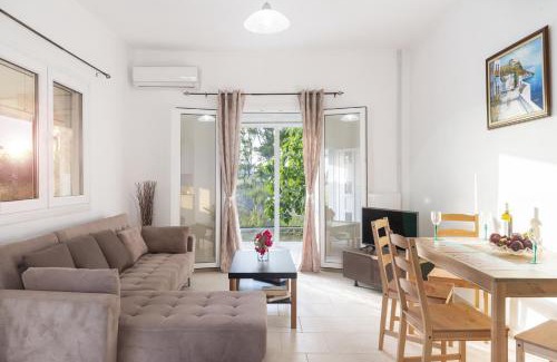 Molos House | Villa Rosa South Corfu