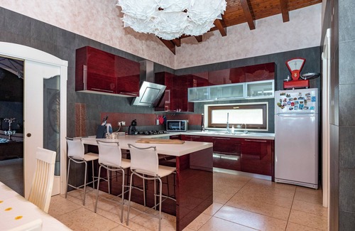 Gioiosa Marea Villa | Villa Rosaria with spa and indoor pool