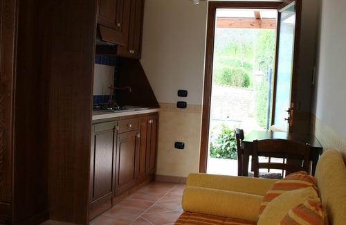 Laureana Cilento Apartment | Villa Rosi - Monolcale with swimming pool