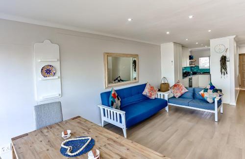 Sheffield Beach Apartment | Villa Royale 703