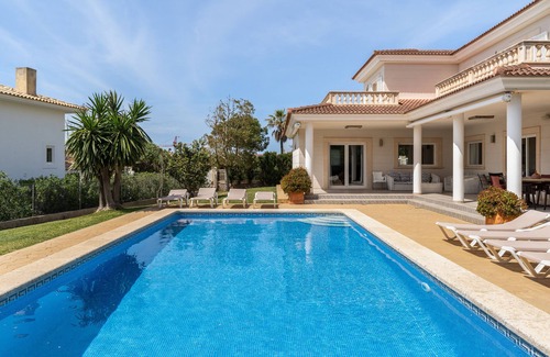 Badia Blava Villa | Villa 'Sa Torre' with Mountain View, Private Pool and Wi-Fi