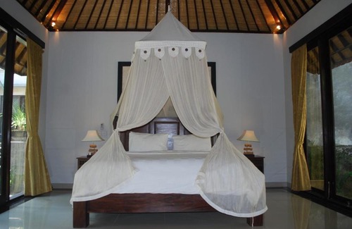 Kedewatan Villa | Villa Sakura