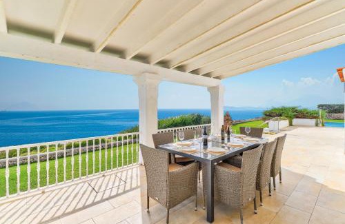 Cala Serena Villa | Villa SAlgar by Villa Plus