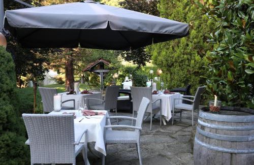 Cortemilia Hotel | Villa San Carlo