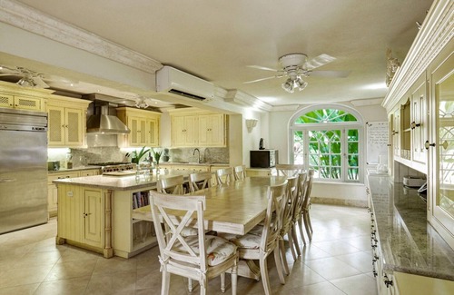 Gibbs Bay Villa | Villa Sandalo by Fantasia Villas
