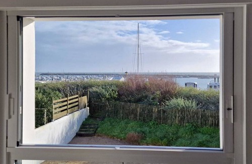 L'Epine Villa | Villa Saphir vue Mer, Accès Direct Plage et Port. Tout Confort. Idéale Famille
