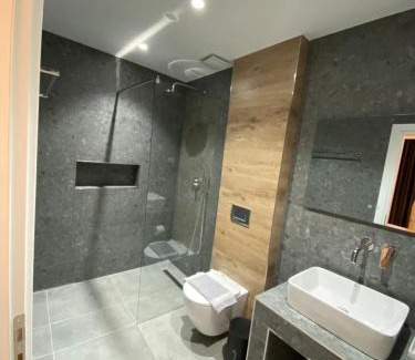 Qeparo Apartment | Villa Scorpio