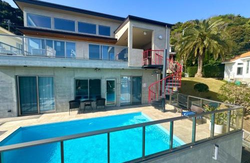 Shimoda Villa | Villa Sea-Esta 温水プール ファミリーに最適 パーティー不可