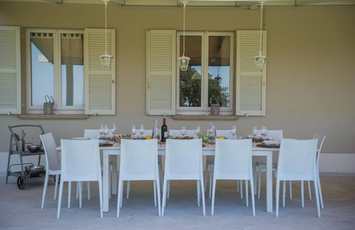 Pesaro Villa | Villa Selene 12 - Five Bedroom Villa, Sleeps 12