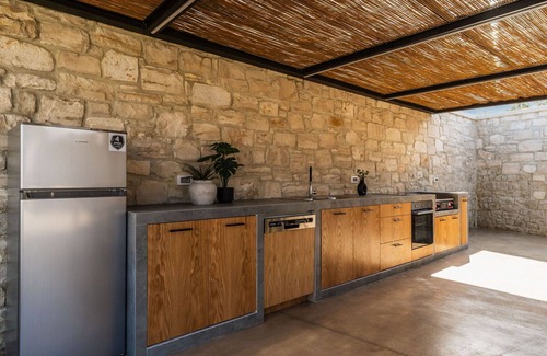 Georgioupolis Villa | Villa Serenity- Modern villa for an exclusive vacation in Crete