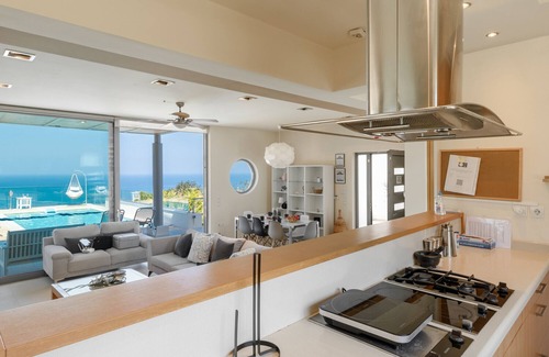 Atsipópoulon Villa | Villa Serenity - With Private Heated Pool