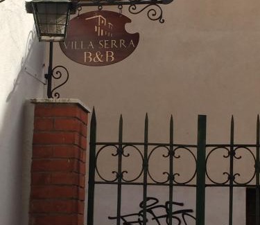 Oristano Bed & Breakfast | Villa Serra B&B iun E6769