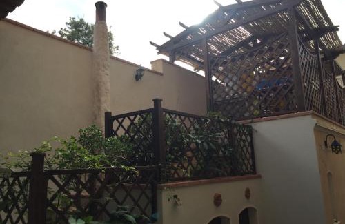 Oristano Bed & Breakfast | Villa Serra B&B iun E6769