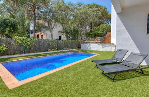 Calella de Palafrugell Villa | Villa Sierra with Private Pool