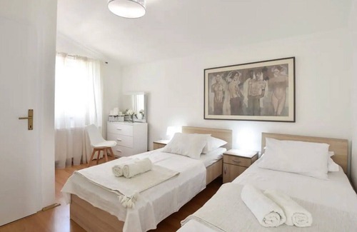Citluk Villa | Villa Sierra