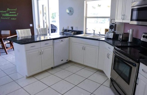 Lehigh Acres House | Villa Silvicon Comfortable holiday residence
