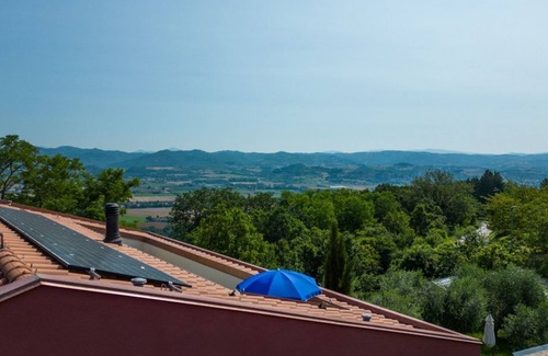 Cordigliano Apartment | Villa Silvana - Apt Michela x4 with parking