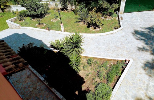 Dafnata Villa | Villa Silvia,a detached house with a wonderful view