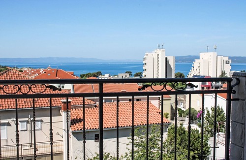 Gorinka Apartment | Villa Silvia by Interhome